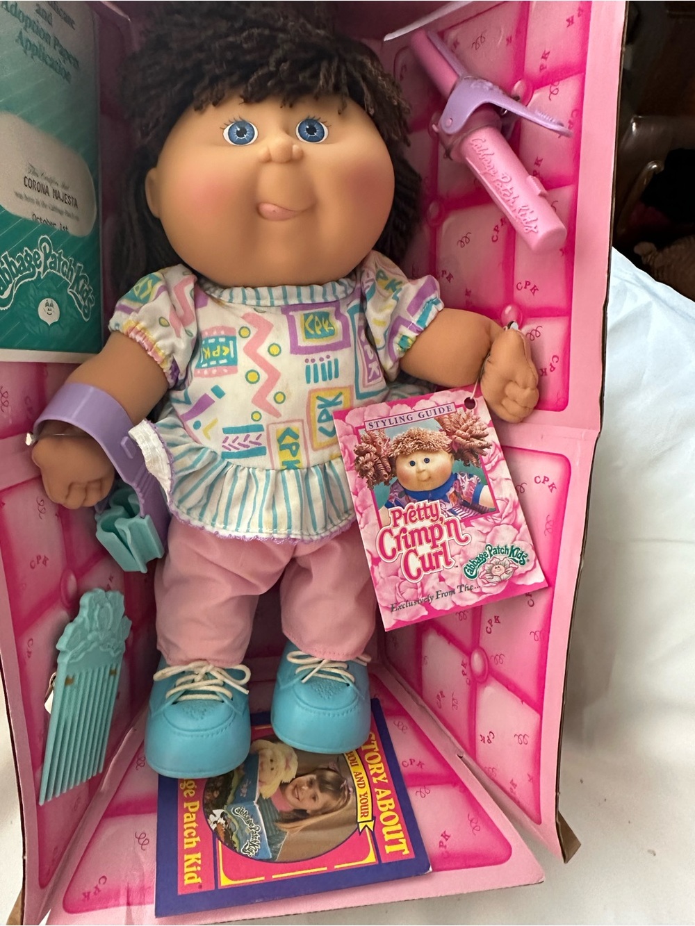 Vintage 1991 Cabbage Patch Kids Pretty Crimp' n Curl Doll 14" Blue Eyes in Box